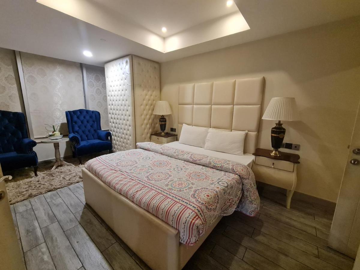 Royal Residencia Centaurus Apartman Iszlámábád Kültér fotó