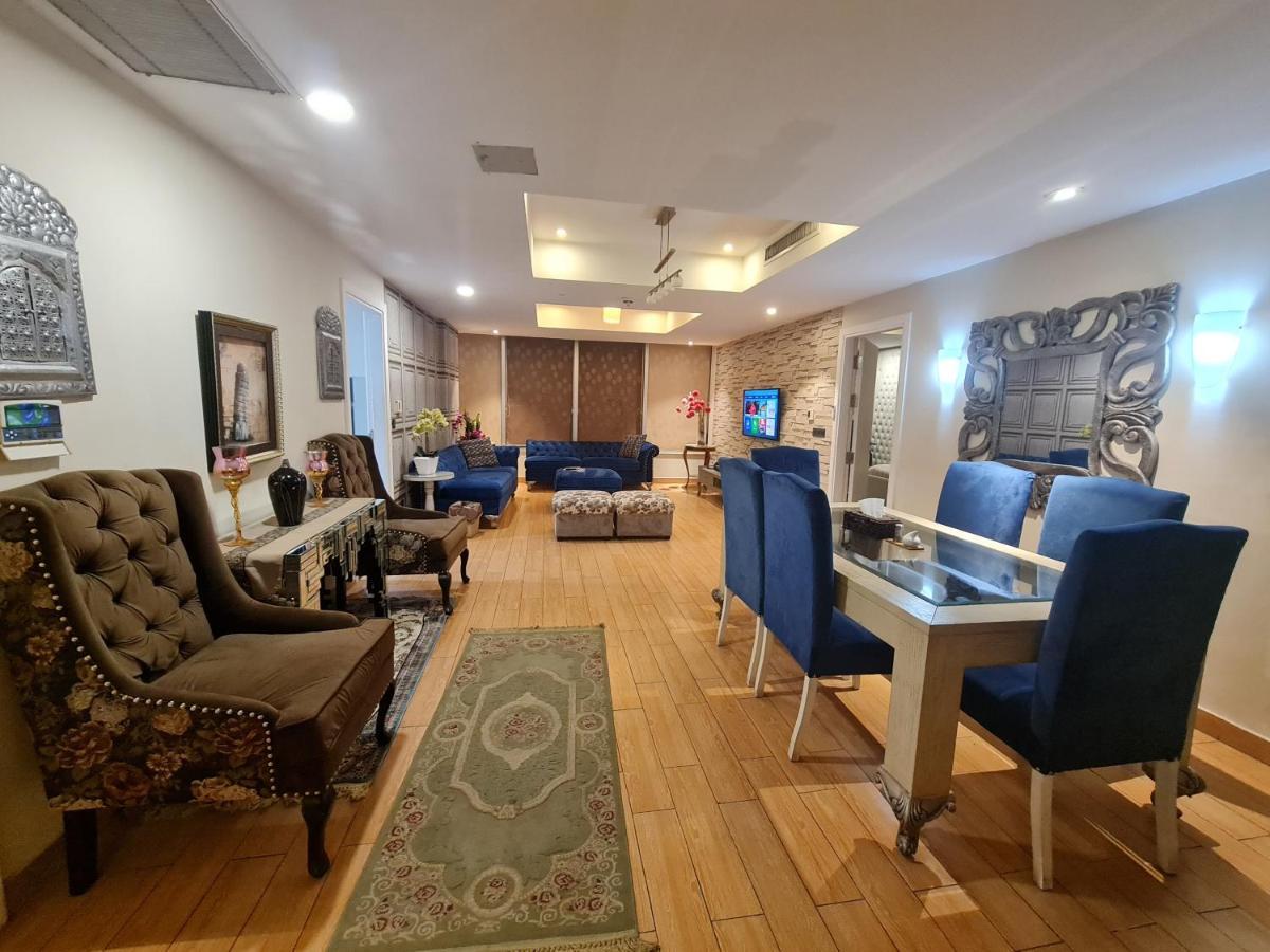 Royal Residencia Centaurus Apartman Iszlámábád Kültér fotó