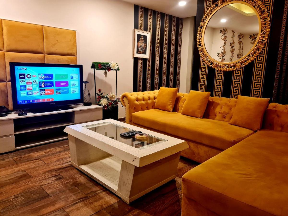 Royal Residencia Centaurus Apartman Iszlámábád Kültér fotó