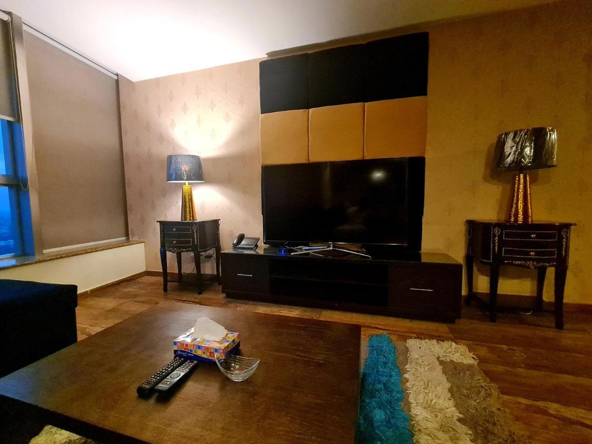 Royal Residencia Centaurus Apartman Iszlámábád Kültér fotó