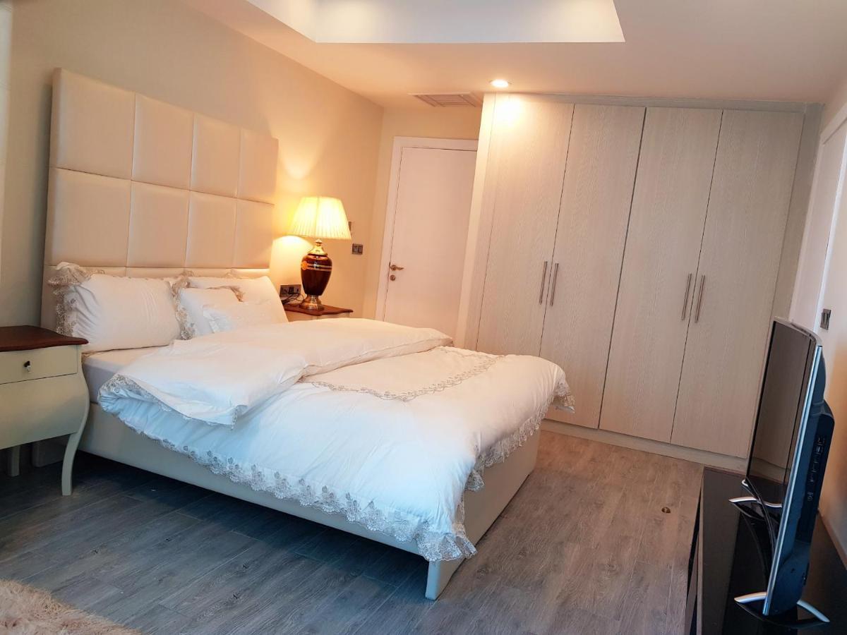 Royal Residencia Centaurus Apartman Iszlámábád Kültér fotó