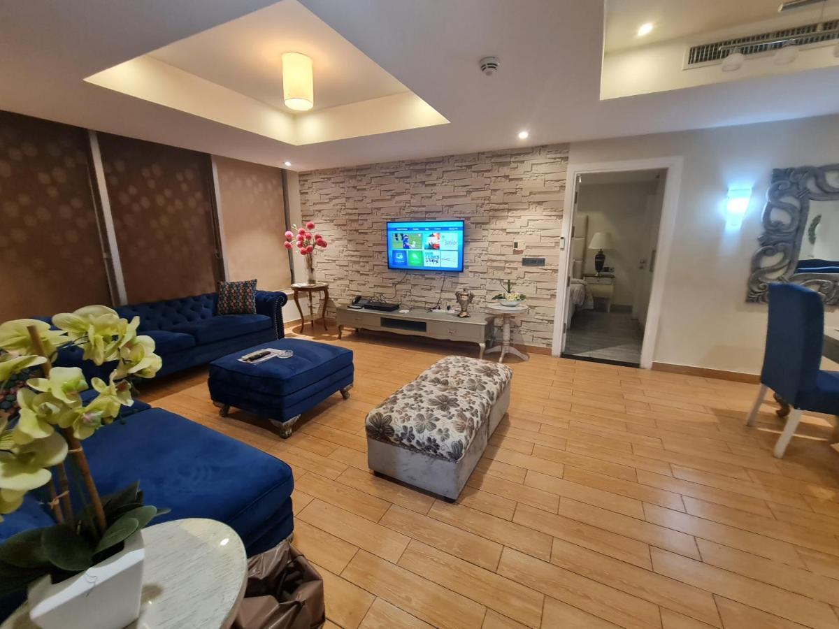 Royal Residencia Centaurus Apartman Iszlámábád Kültér fotó