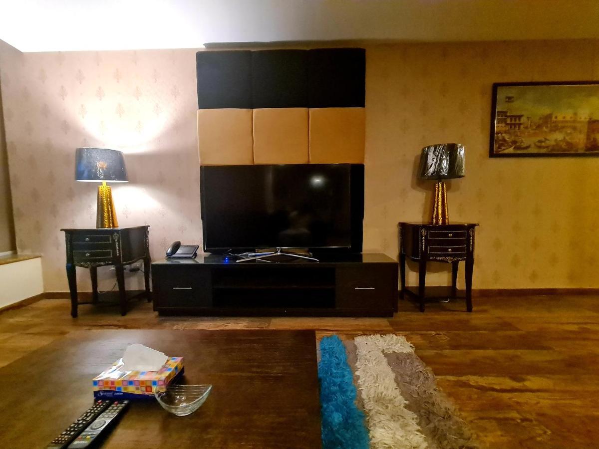 Royal Residencia Centaurus Apartman Iszlámábád Kültér fotó